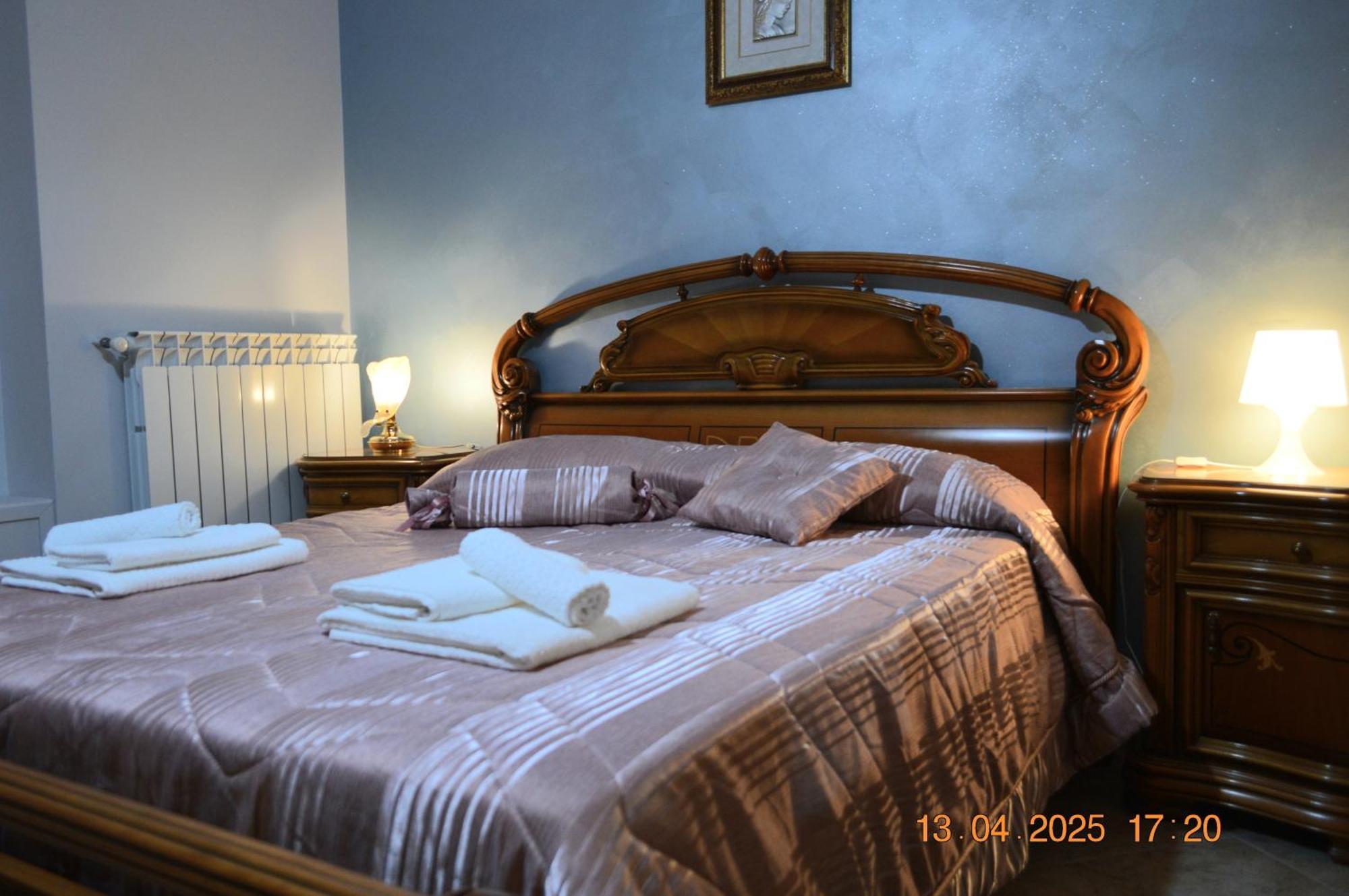 Al Cortile Del Pozzo Apartment Delia Luaran gambar