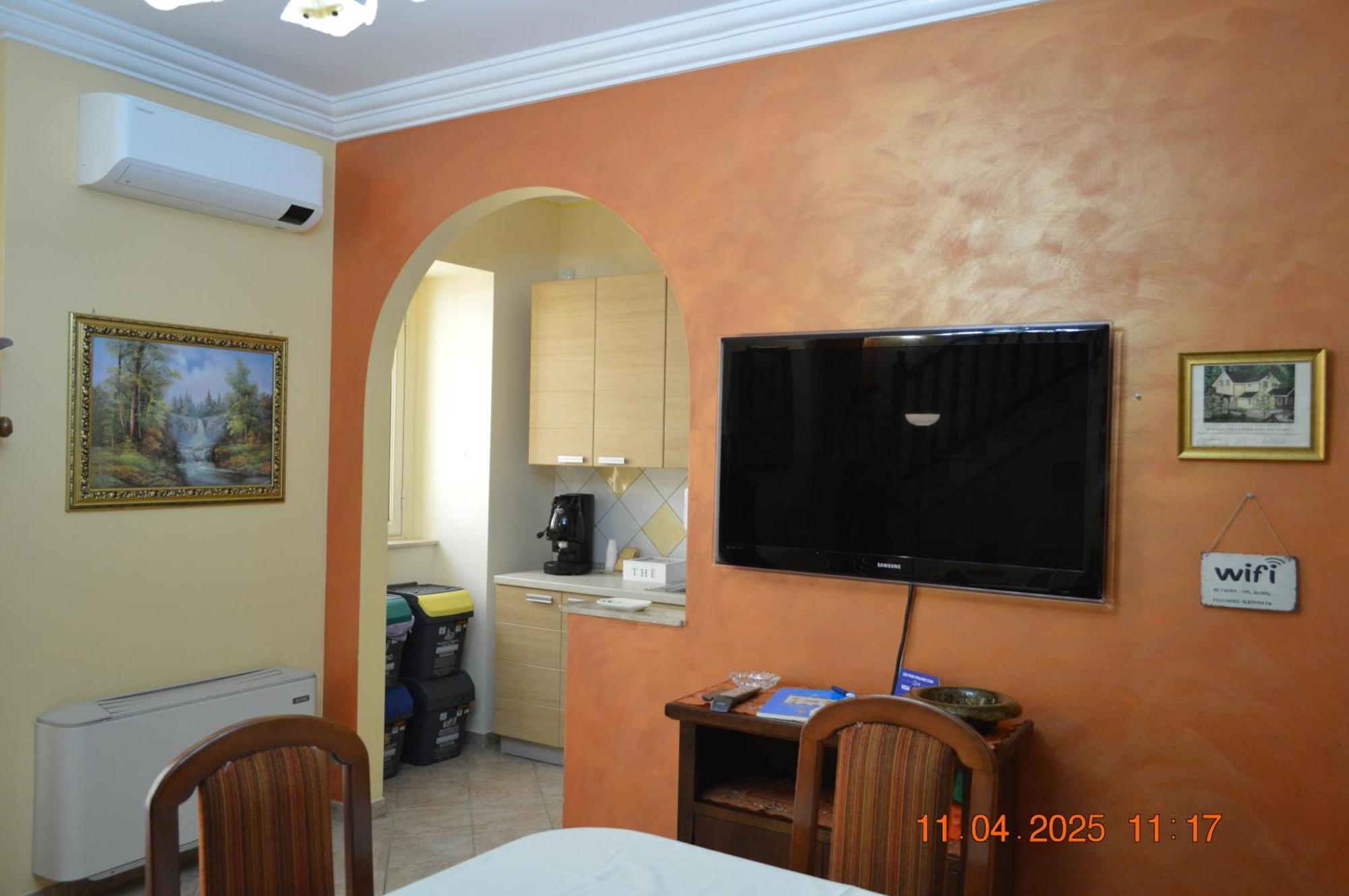 Al Cortile Del Pozzo Apartment Delia Luaran gambar